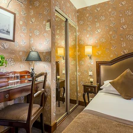 Royal Saint Germain 3* Parijs