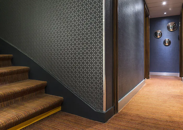 Royal Saint Germain Paris